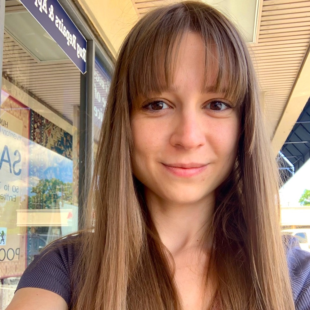 Meet your Posher, Sophia!